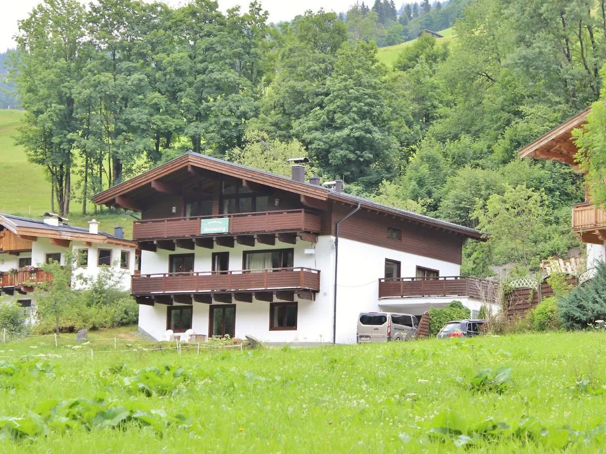 Charming Chalet With Sauna In Saalbach Hinterglemm Austria