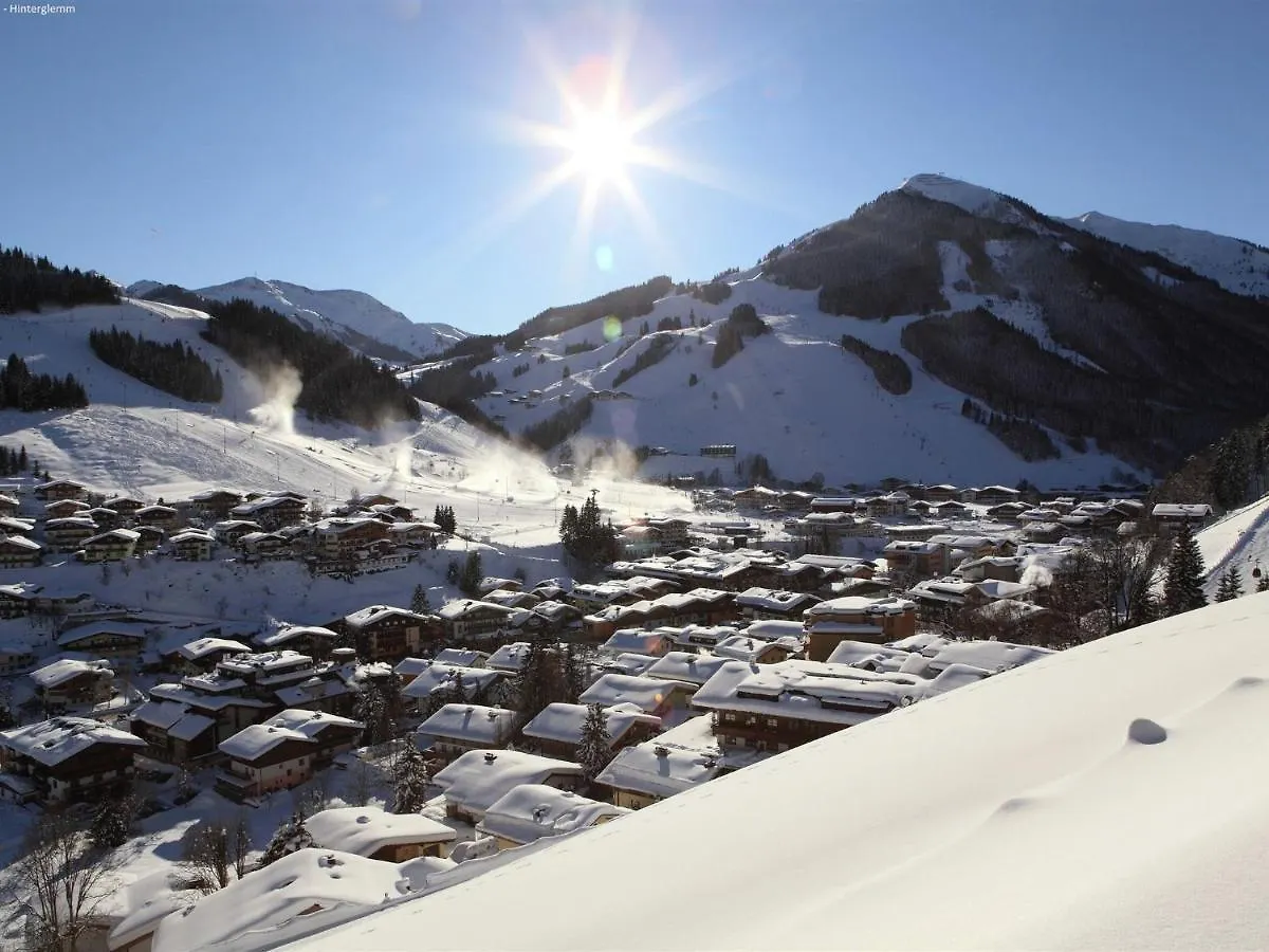 Charming Chalet With Sauna In Saalbach Hinterglemm  Saalbach-Hinterglemm