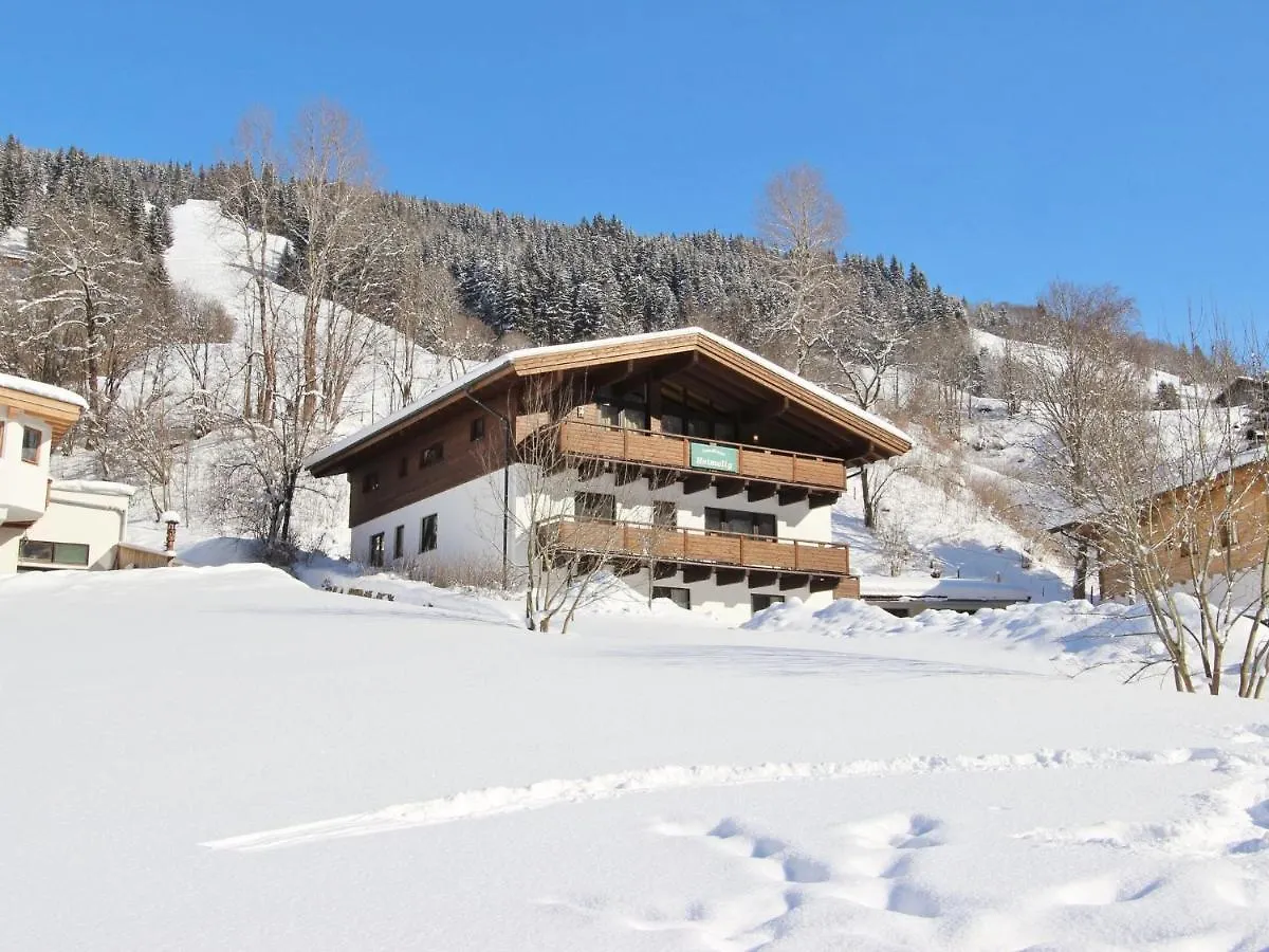 Charming Chalet With Sauna In Saalbach Hinterglemm  Saalbach-Hinterglemm