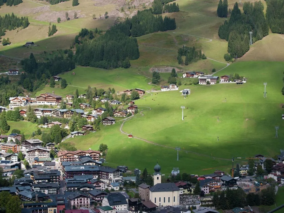 Charming Chalet With Sauna In Saalbach Hinterglemm Saalbach-Hinterglemm